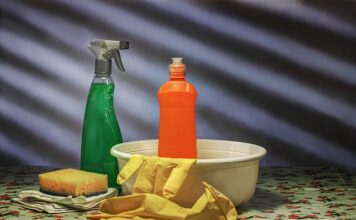 Jak otworzyć atomizer?