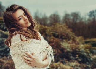 Dlaczego włosy łonowe tak szybko rosną?